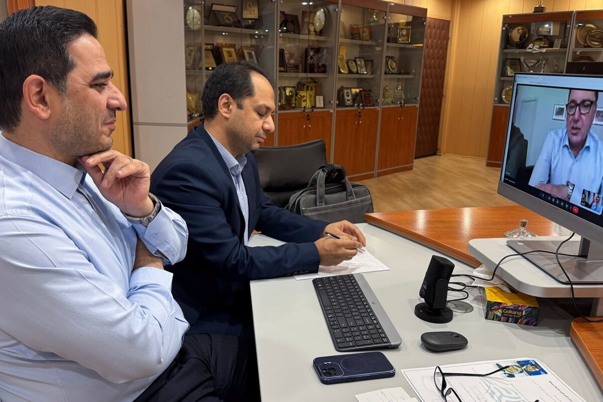 جلسه تقوی با رئیس فدراسیون روسیه/ امضای تفاهمنامه همکاری در دستور کار قرار گرفت