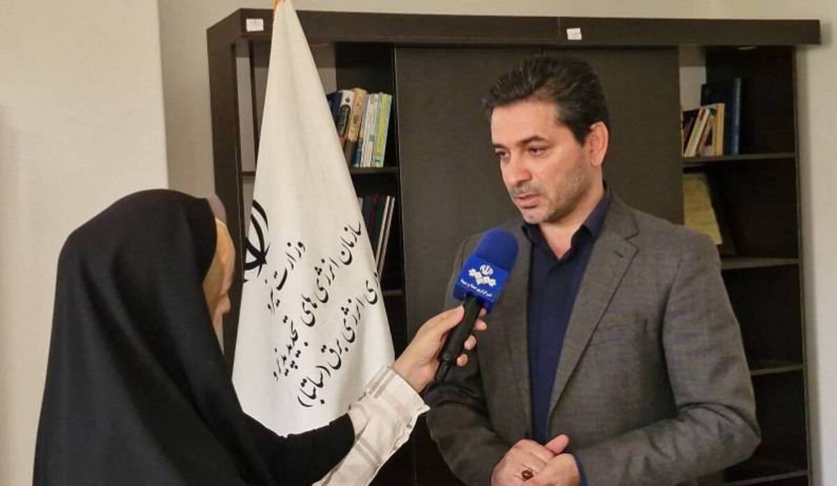 هر هفته حدود حدود ۱۰۰ تا ۱۵۰ مگاوات نیروگاه خورشیدی در کشور به بهره‌برداری می‌رسد/تامین برق پایدار خورشیدی برای مشترکان در آینده نزدیک