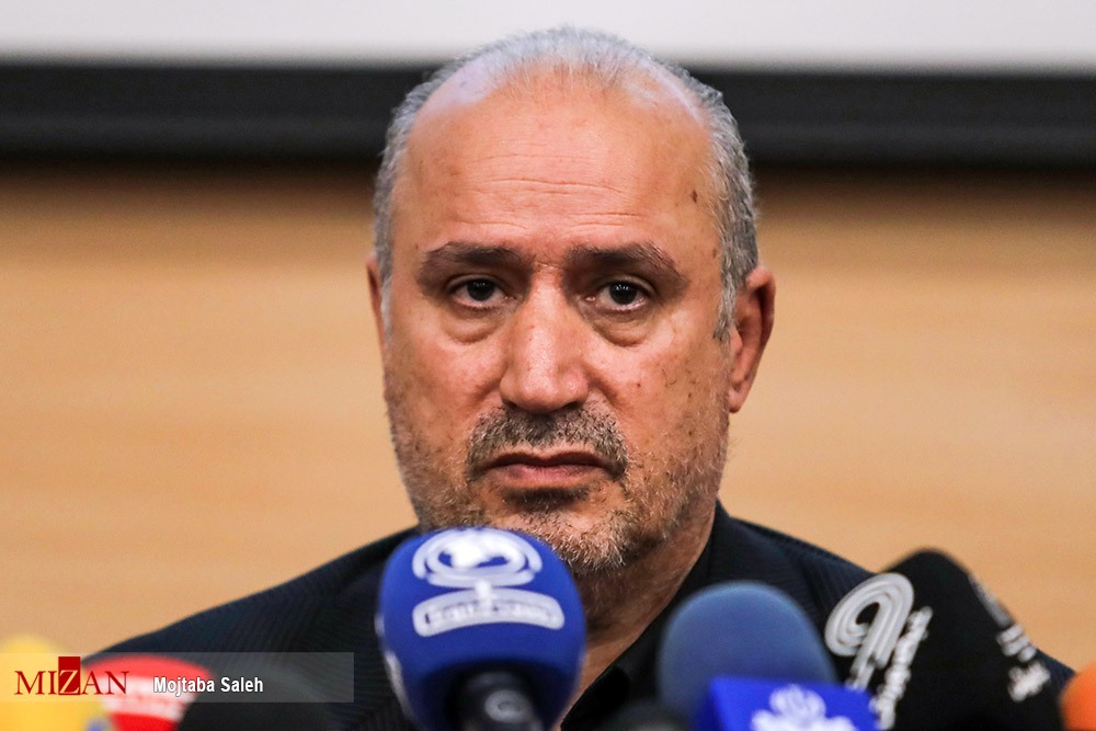 حکم، خارج از استان؛ اجرا در قلب تبریز/ کُلاه گشاد تاج بر سَر استقلال