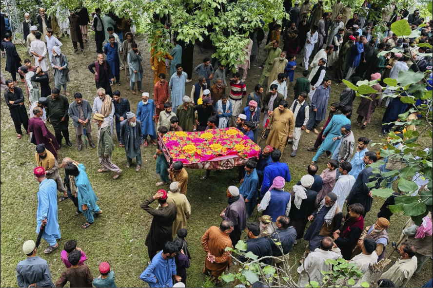 شمار قربانیان سیل در پاکستان به 220 نفر افزایش یافت شمار قربانیان سیل در پاکستان به 220 نفر افزایش یافت