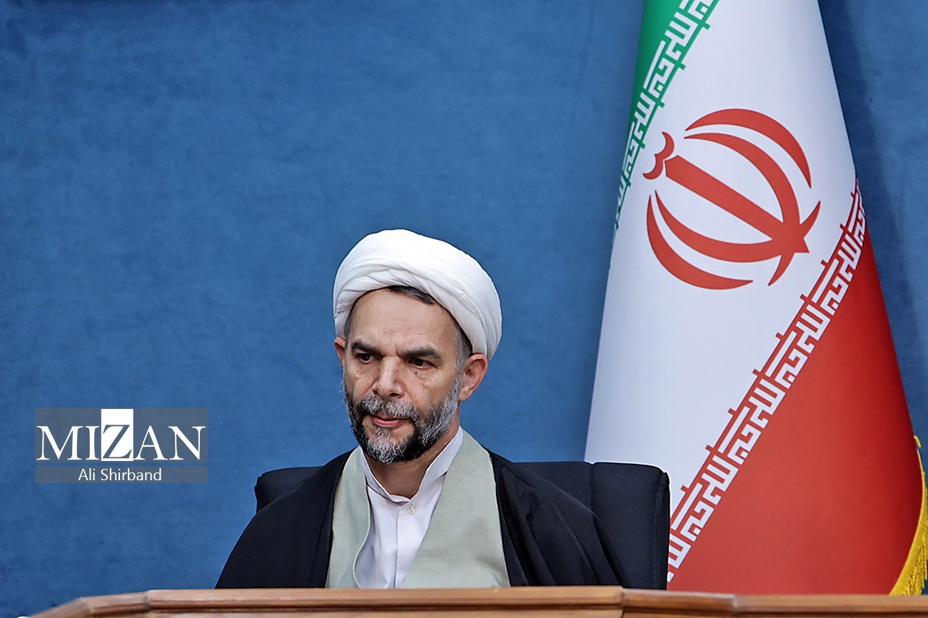 ثبت رسمی معاملات؛ گامی مهم در تثبیت مالکیت و کاهش دعاوی؛ کاهش ریسک و تضمین امنیت حقوقی با تنظیم سند رسمی در معاملات و قرارداد‌ها 