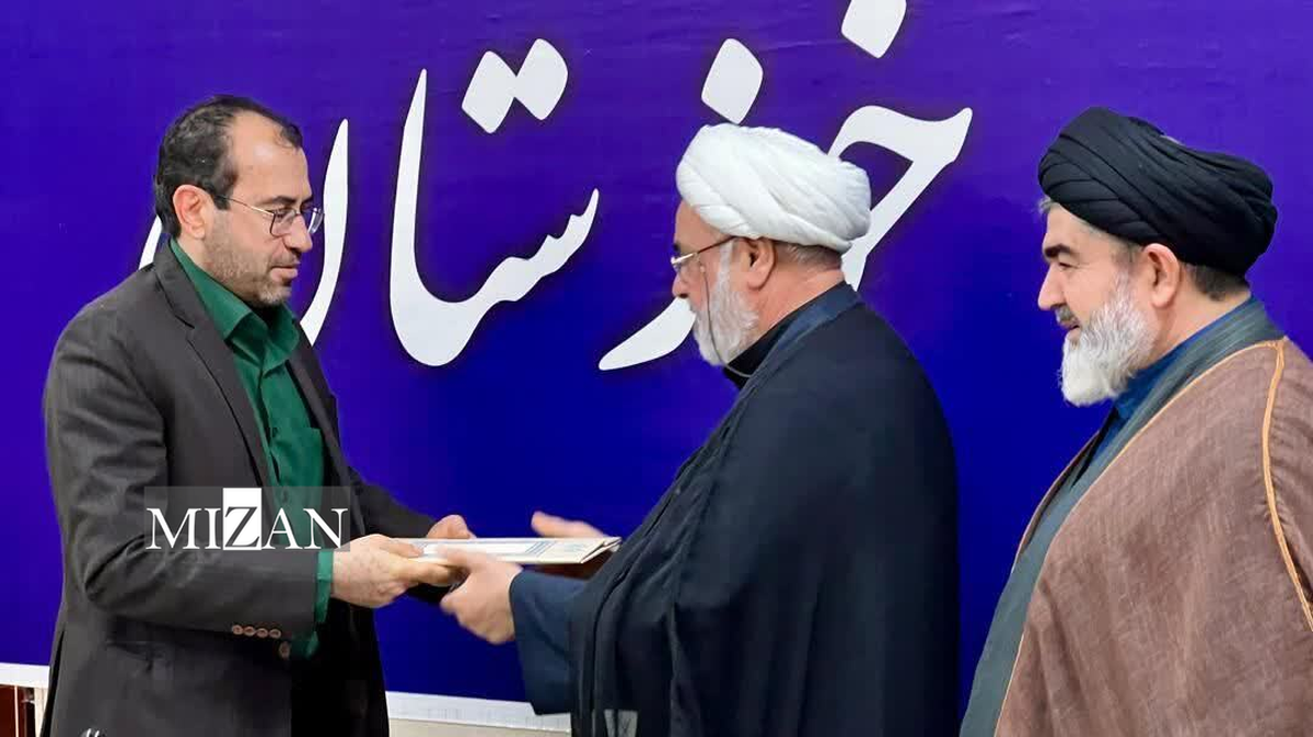 تجلیل از قاضی آزاده دادگستری خوزستان با حضور رئیس کل دادگستری استان