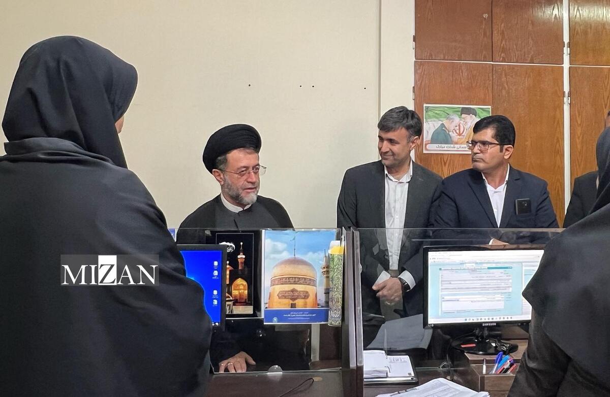 سرعت در رسیدگی‌ها و توجه به تکریم مراجعان پایه برنامه‌های عملیاتی دادگستری استان فارس است