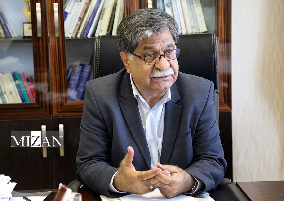 استاد روزنامه‌نگاری و ارتباطات: بازنگری قانون مطبوعات باید همه رسانه‌ها را شامل شود/ لزوم ایجاد تعادل بین پاسخگویی و حقوق روزنامه‌نگار