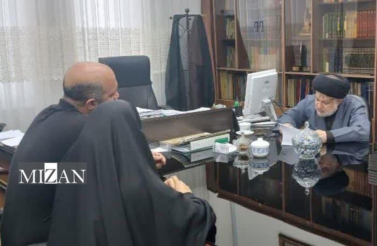 مسئولان قضایی دادگستری قم به درخواست ۵۴ نفر از مراجعان در ملاقات مردمی رسیدگی کردند