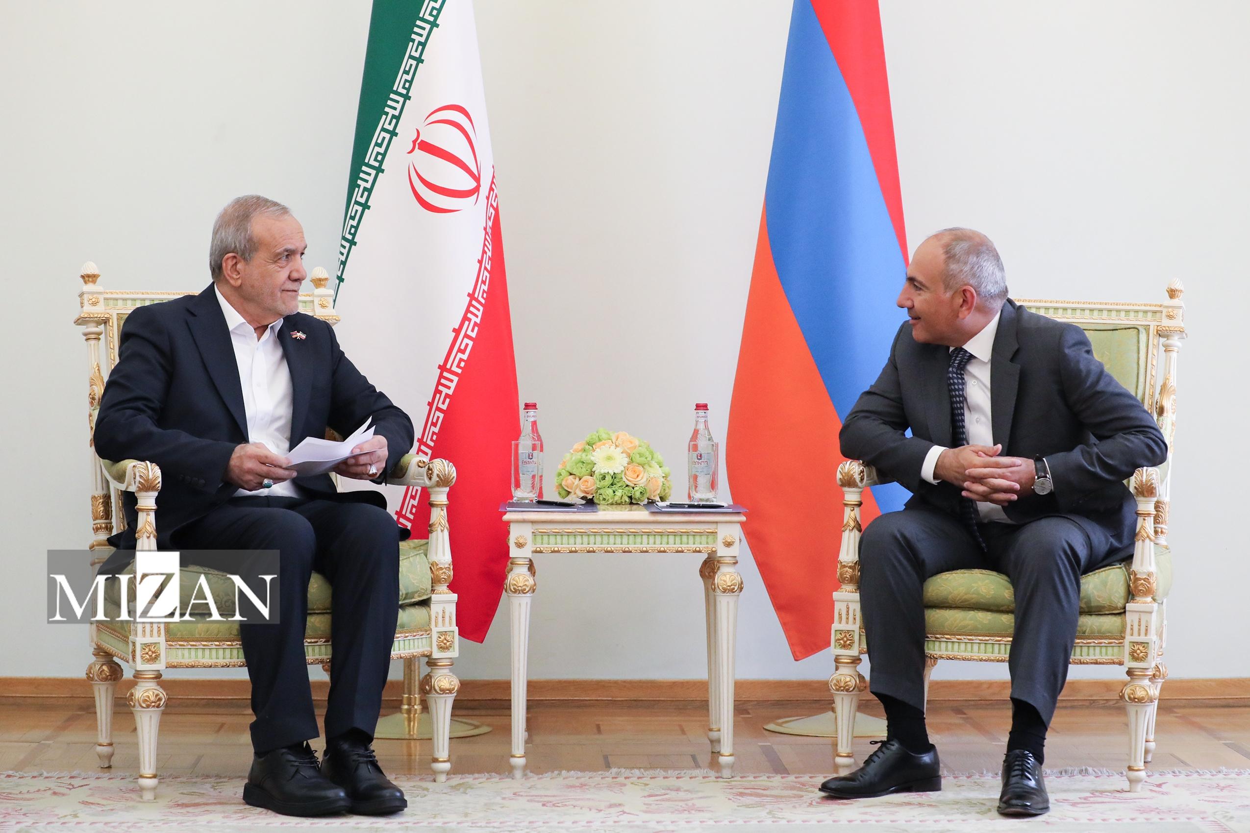 استقبال رسمی نخست وزیر ارمنستان از پزشکیان