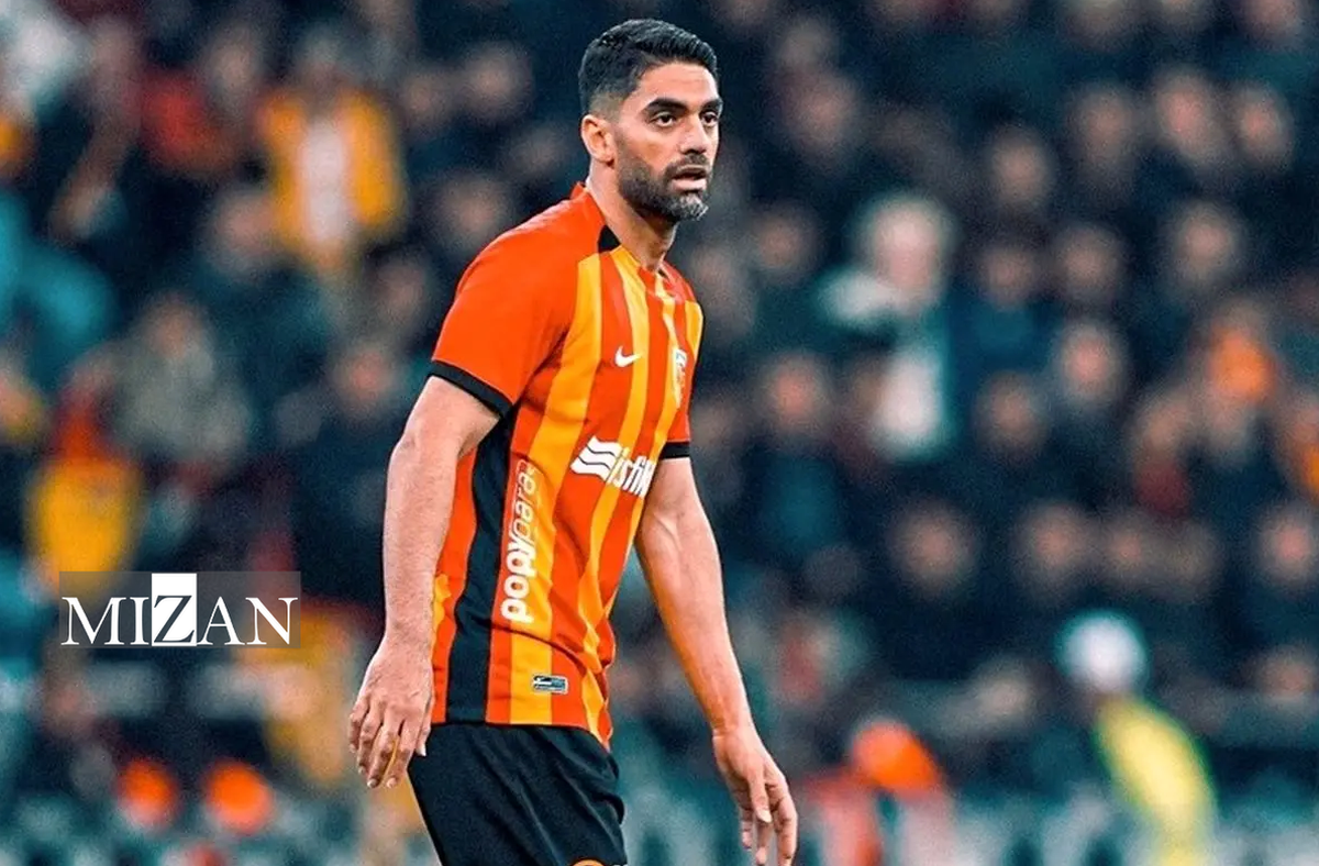 موافقت باشگاه کایسری اسپور/ علی کریمی به استقلال پیوست +عکس