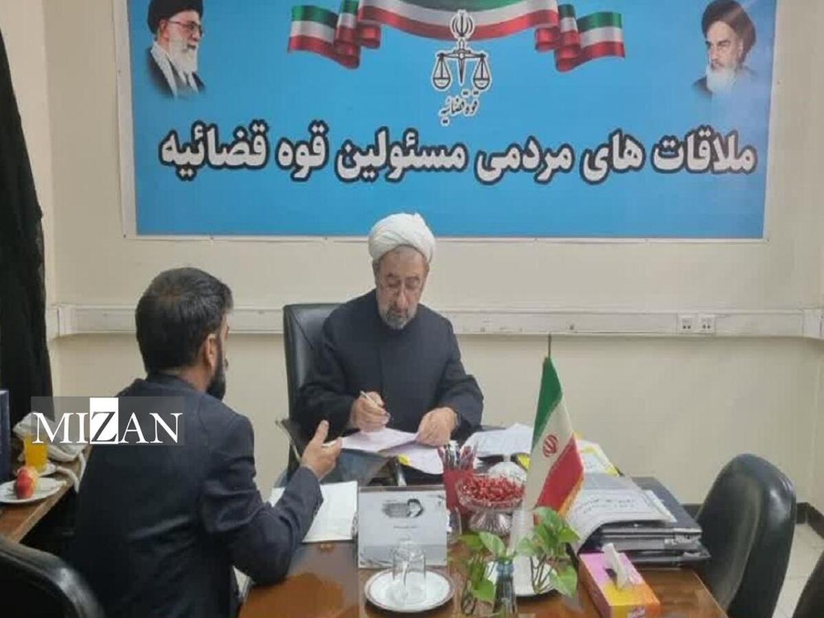 دادیار دادسرای دیوان عالی کشور و سرپرست دادسرای ناحیه ۳۶ تهران در مرکز ارتباطات مردمی قوه قضاییه به مشکلات مراجعان رسیدگی کردند