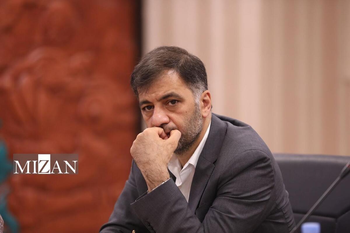 کریمی: با پول هم مشکلات باشگاه&zwnj;ها حل نمی&zwnj;شود/ شایعه بازگشت من به استقلال برای مدیرعاملی حقیقت ندارد