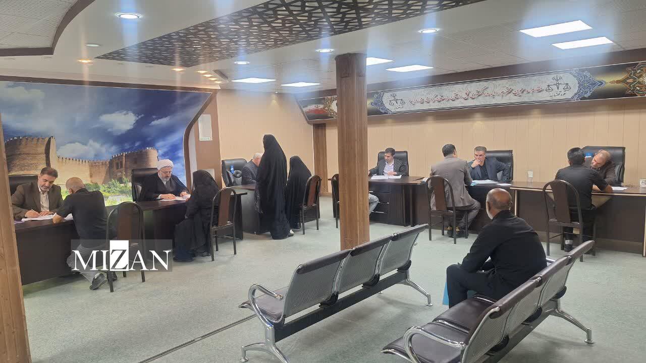 مسئولان قضایی لرستان به مشکلات ۶ نفر در ملاقات الکترونیک و ۱۰۲ نفر به صورت حضوری رسیدگی کردند