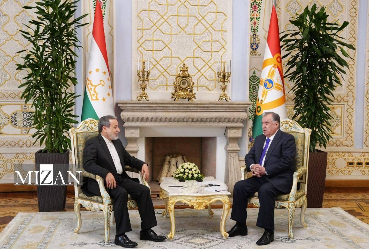 سفر وزیر امور خارجه به دوشنبه؛ عراقچی با رئیسجمهور تاجیکستان دیدار کرد سفر وزیر امور خارجه به دوشنبه؛ عراقچی با رئیسجمهور تاجیکستان دیدار کرد