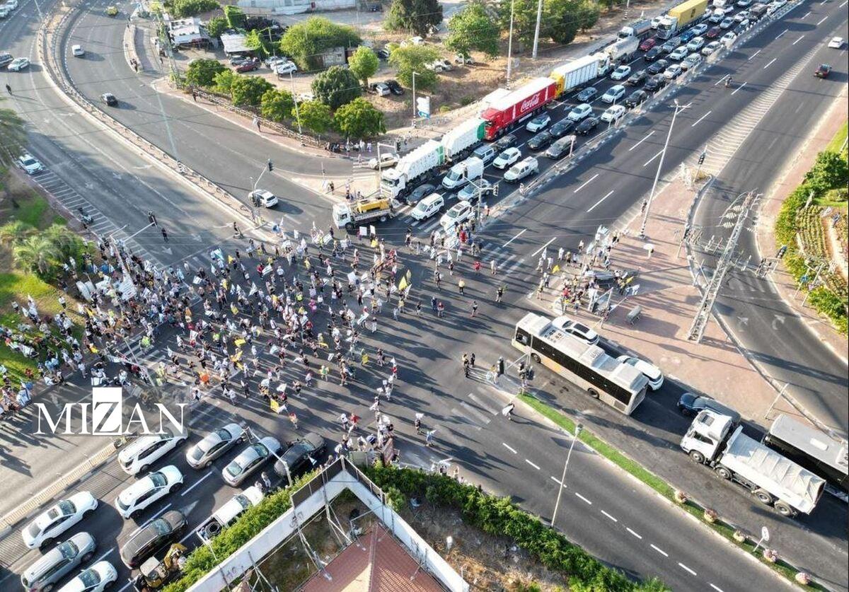 تظاهرات ضدکابینه در اراضی اشغالی؛ پزشکان خیابان ایالون را در تل‌آویو مسدود کردند