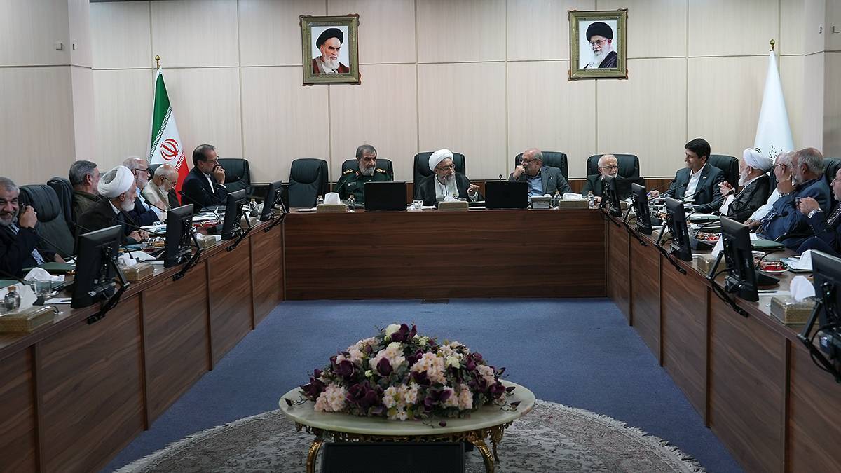 رسیدگی هیئت عالی نظارت به اصلاحات مجلس به لایحه «ساماندهی پرنده‌های هدایت پذیر از دور (پهپاد) غیر نظامی» 
 