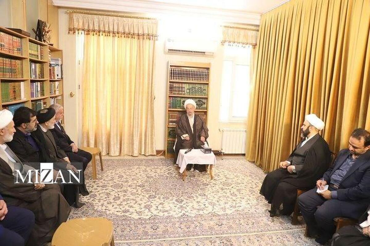دیدار وزیر میراث‌فرهنگی، گردشگری و صنایع دستی با آیت‌الله مکارم شیرازی/ تاکید بر توسعه گردشگری مذهبی و صیانت از میراث‌فرهنگی قم
