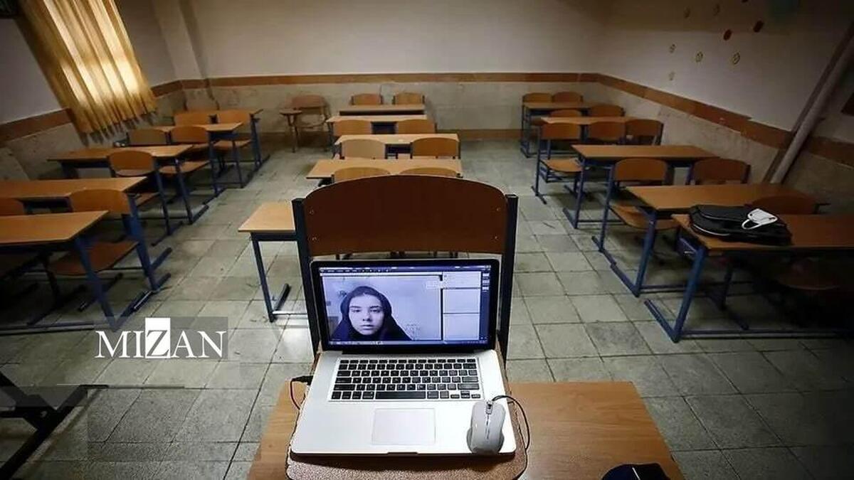 پشت پرده شایعه مجازی شدن مدارس؛ از تدوین اساسنامه مدارس مجازی تا تکذیب وزیر 