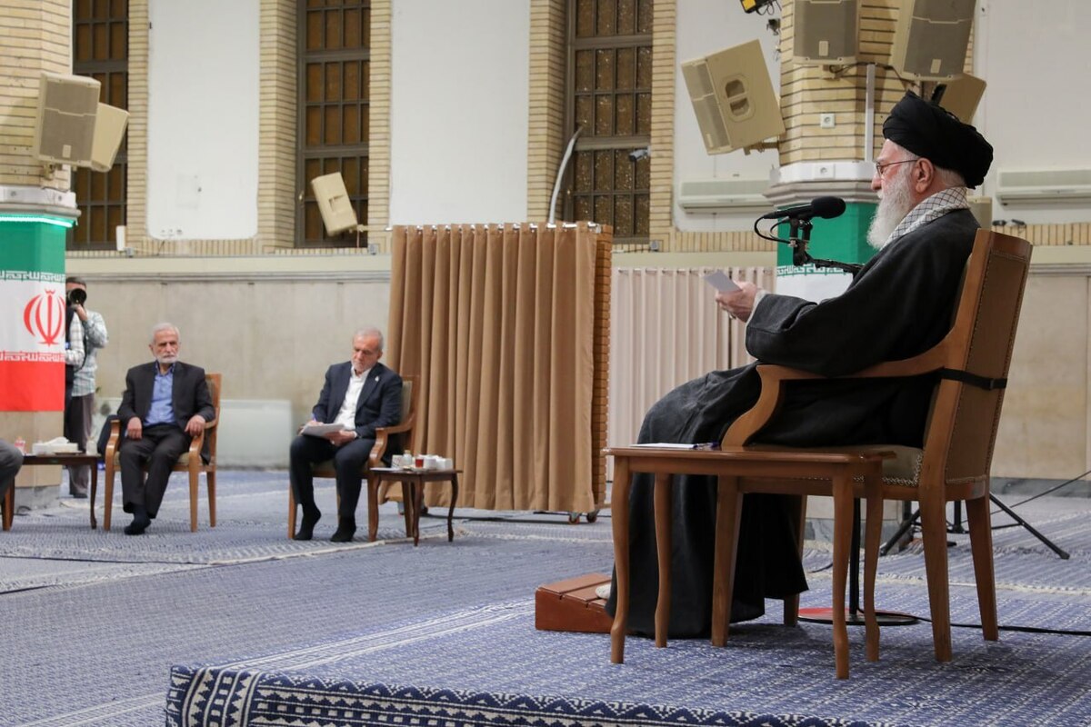 پزشکیان: توصیه‌ها و دستورالعمل مقام معظم رهبری نصب‌العین مسئولان اجرایی کشور است