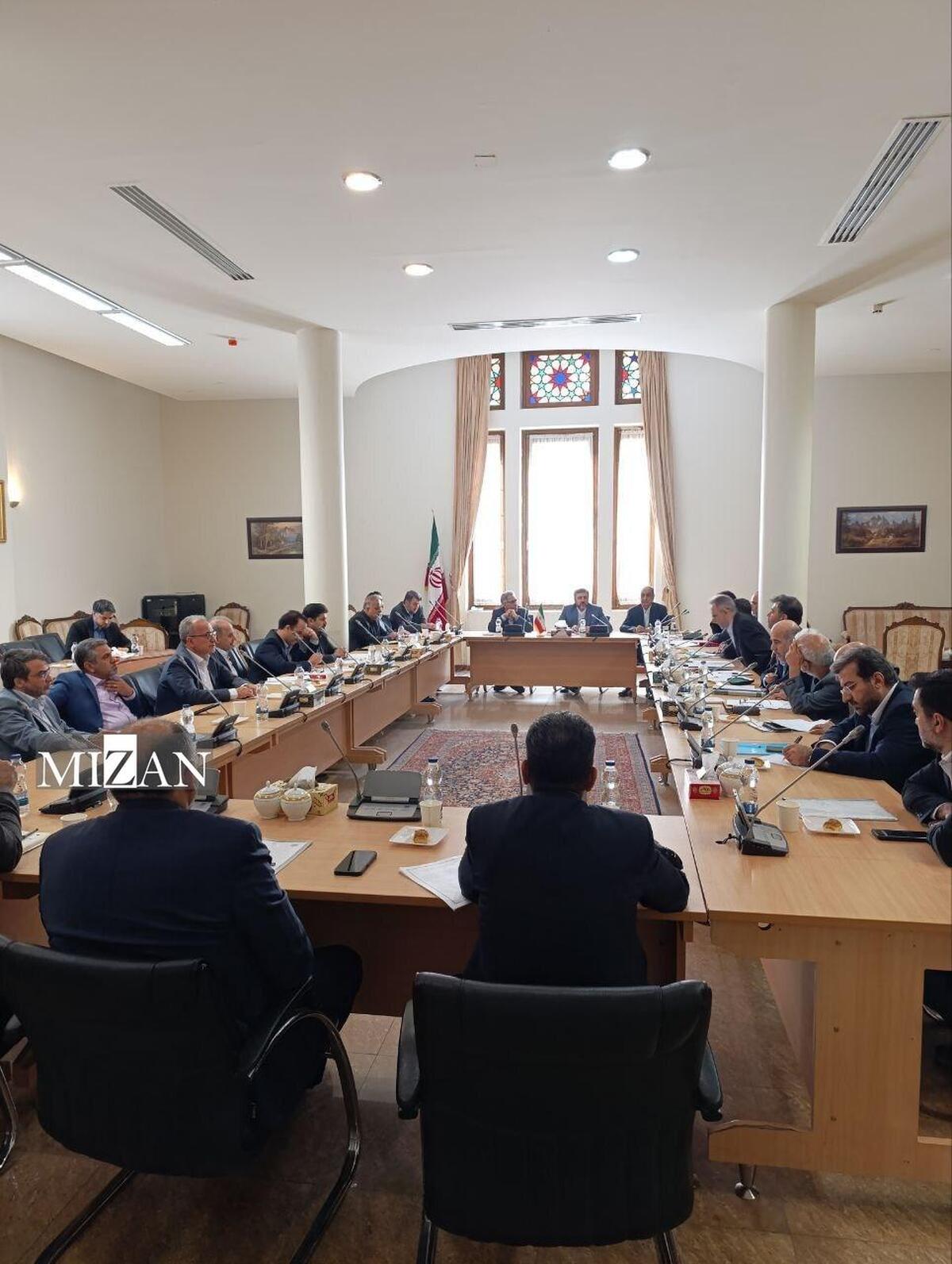 برگزاری نشست کمیته ویژه پیگیری و اجرای مصوبات سومین همایش اقتصادی خزر