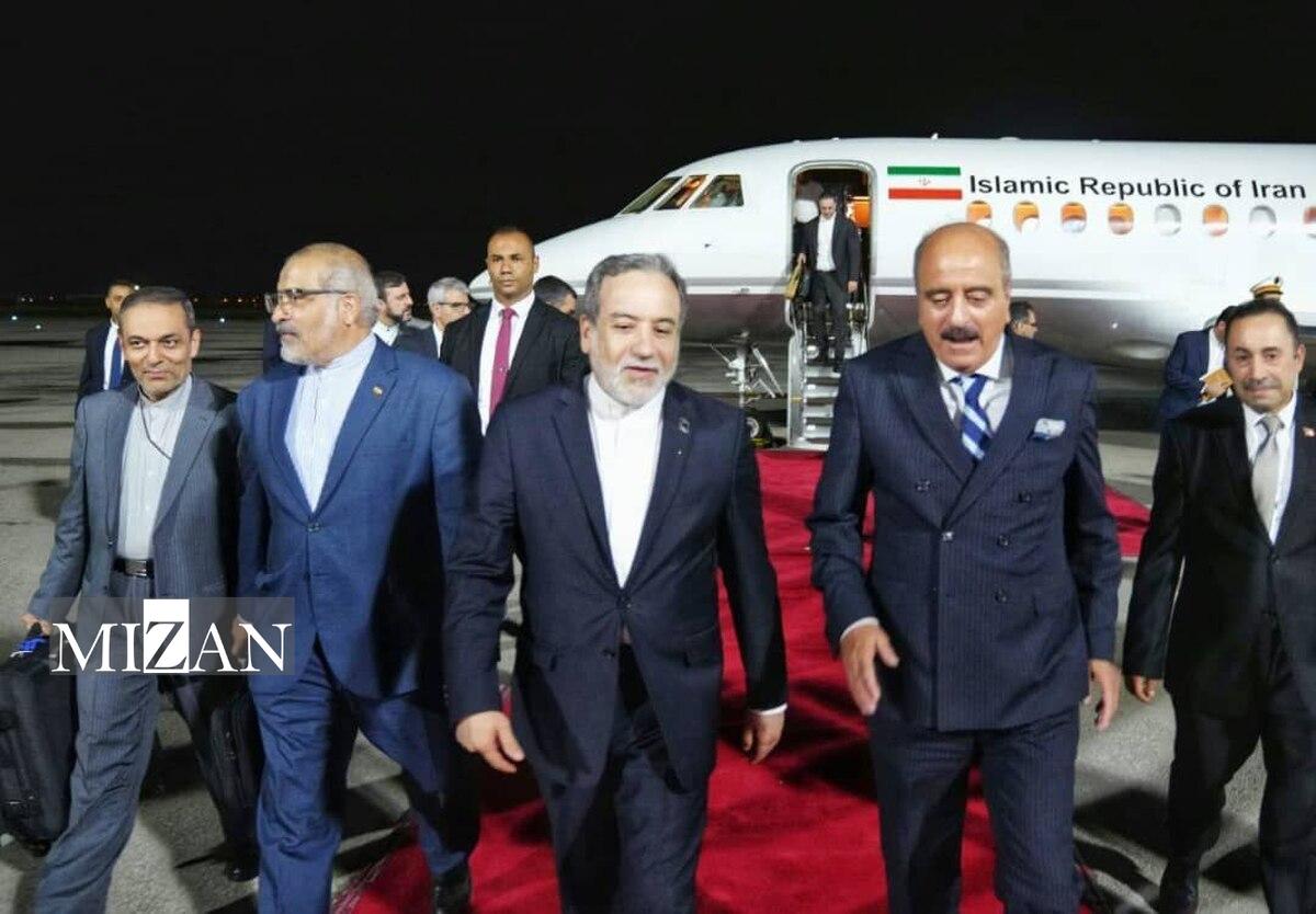 ورود عراقچی به تونس با استقبال همتای تونسی