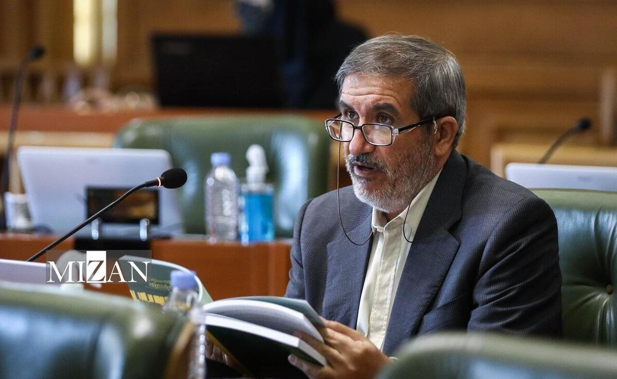 ناصر امانی: فرآیند صدور پروانه باید در همین دوره اصلاح شود