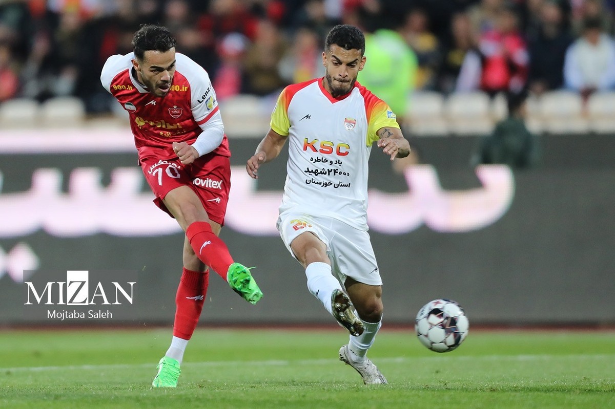 کرمانی‌مقدم: پرسپولیس تیم کاملی دارد، اما کمبود مهاجم جدی است/ یک لغزش دیگر کار را سخت خواهد کرد