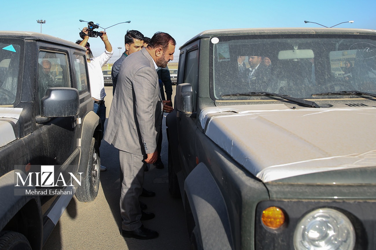 دادستان تهران: تعلل دستگاه‌های اجرایی در راه‌اندازی سامانه جامع تجارت قابل پذیرش نیست/ تعیین مهلت دو ماهه برای راه‌اندازی سامانه/ دستور صالحی برای تعیین تکلیف ۲۸۰۰ دستگاه خودروی وارداتی