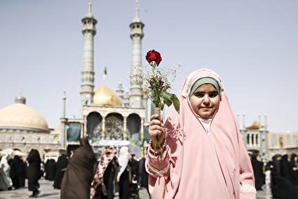 استقبال از ورود کاروان نمادین حضرت معصومه(س) به قم