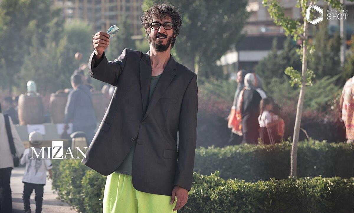 سلطه بی‌رقابت «مرد عینکی» بر گیشه: سینما‌های ایران در اوج تنوع 