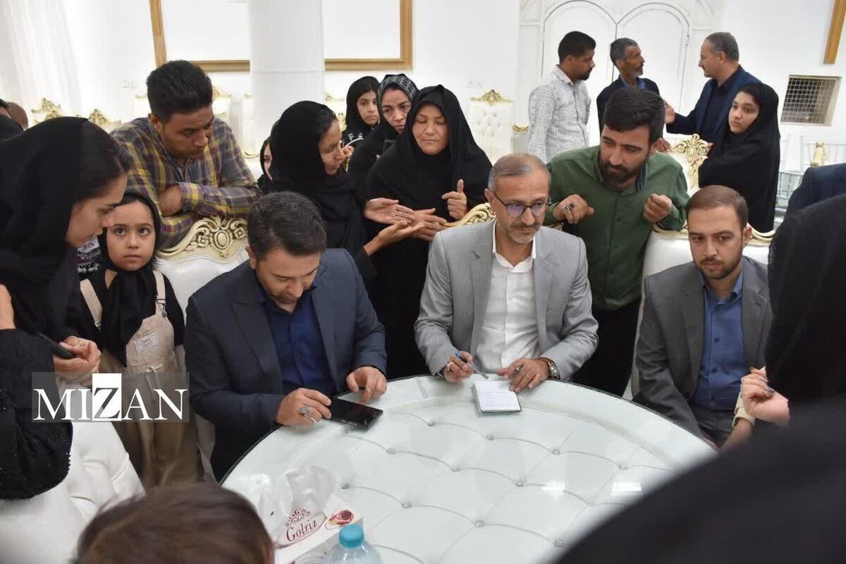 دیدار رئیس کل دادگستری خراسان جنوبی با خانواده‌های جان‌باختگان حادثه معدن جوی طبس/ دلجویی و استماع دغدغه‌ها