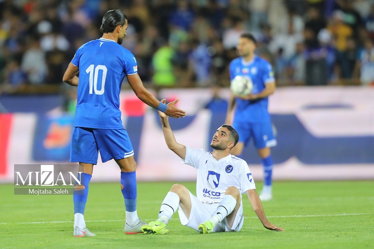 اعلام زمان نشست خبری سرمربیان استقلال و پیکان