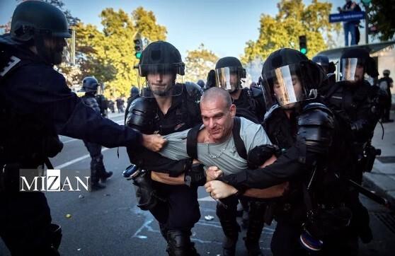 شعله‌های خشم در فرانسه؛ گاز اشک‌آور، ماشین‌‌های آبپاش و پهپاد‌ها برای مقابله با معترضان