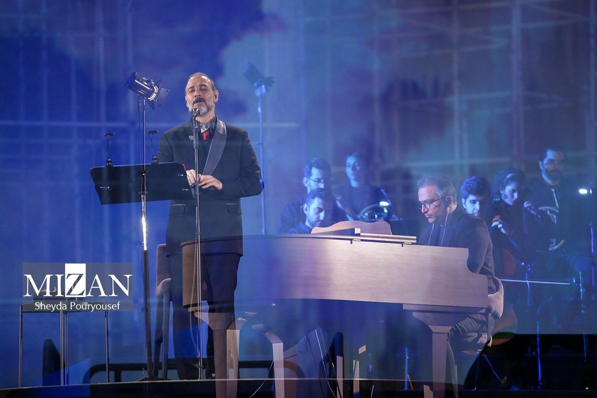 علیرضا قربانی در شب آخر «ایرانم» در تهران/ دوری از شما غمی است بر دل ما