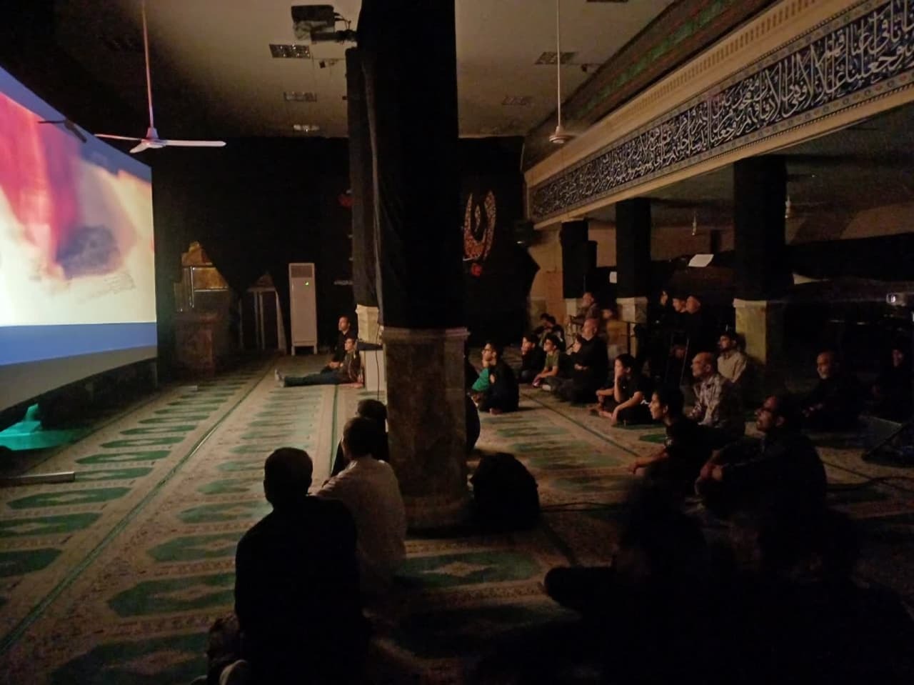 ۱۵ هزار مخاطب به تماشای فیلم‌های مقاومت نشستند