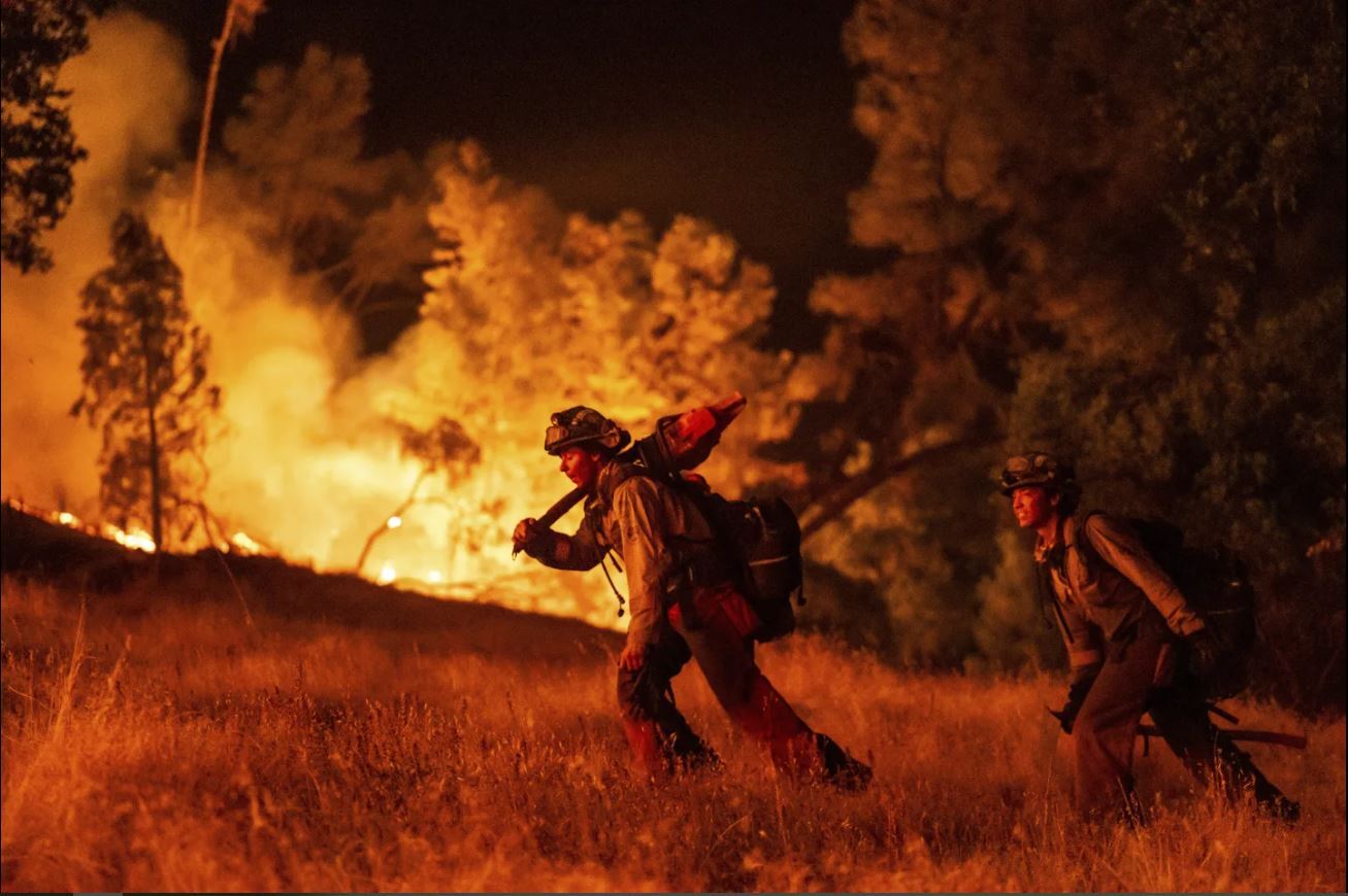 آتش‌سوزی گسترده در کالیفرنیا و اورگن؛ هزاران واحد مسکونی تخلیه شدند