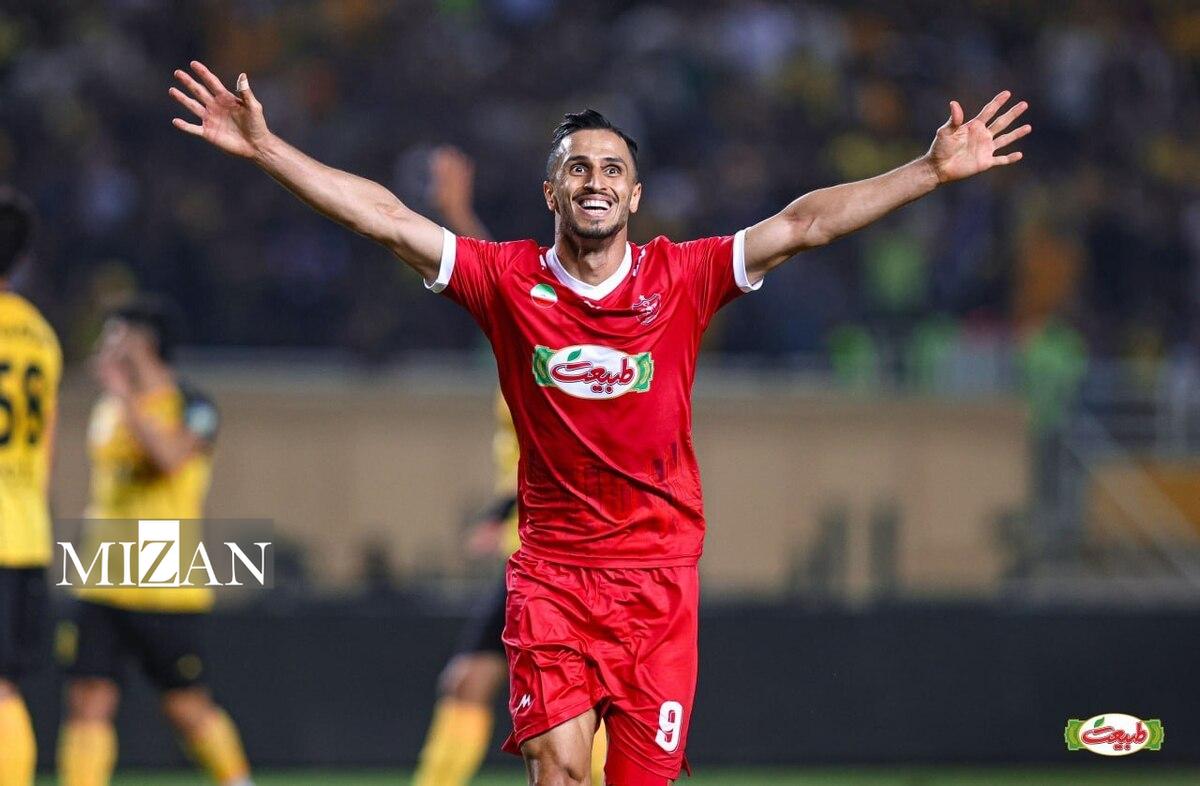 طلسم ناکامی‌های سرخ‌پوشان مقابل سپاهان شکسته شد/ حسینی با طلایی‌پوشان هم به پرسپولیس می‌بازد +فیلم