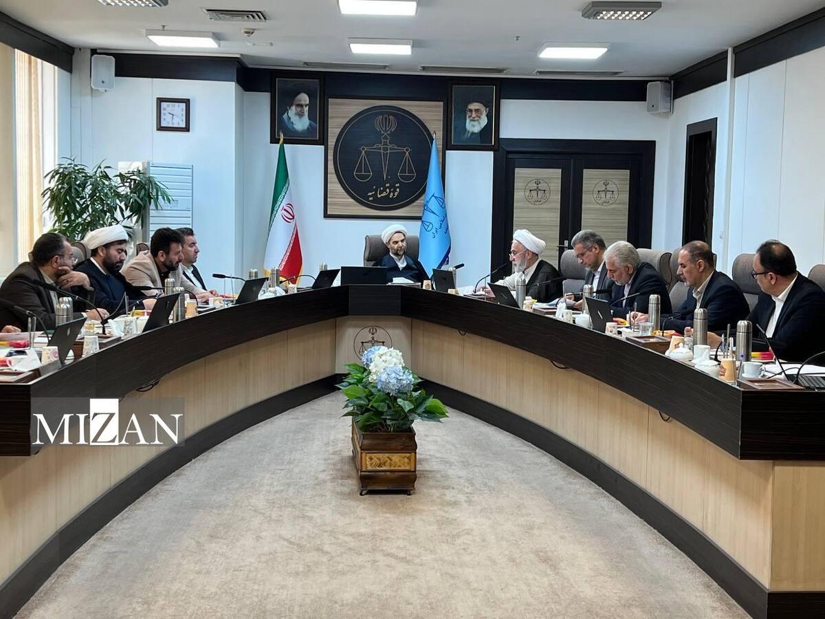 معاون اول قوه قضاییه:با فرهنگ‌سازی، برنامه‌ریزی‌های مناسب و تبیین مفاد قانون حمایت از خانواده و جوانی جمعیت می‌توانیم گام موثری در خصوص دستیابی به جامعه جوان برداریم