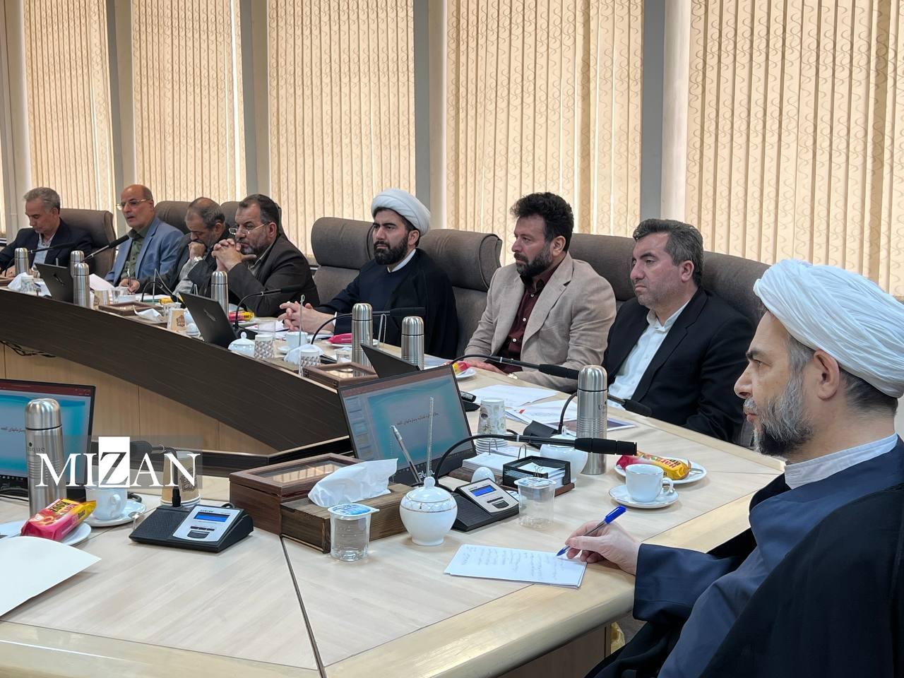 معاون اول قوه قضاییه: با فرهنگ‌سازی، برنامه‌ریزی‌های مناسب و اجرایی، تبیین مفاد قانون حمایت از خانواده و جوانی جمعیت می‌توانیم گام موثری در خصوص دستیابی به جامعه جوان برداریم