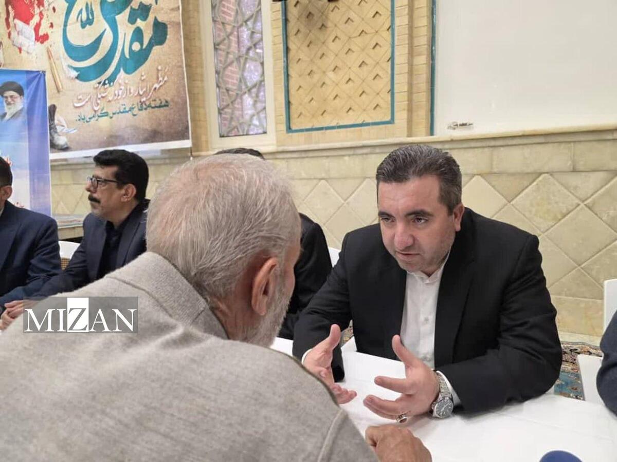 میز خدمت ثبتی رئیس سازمان ثبت اسناد و املاک کشور در قزوین برگزار شد