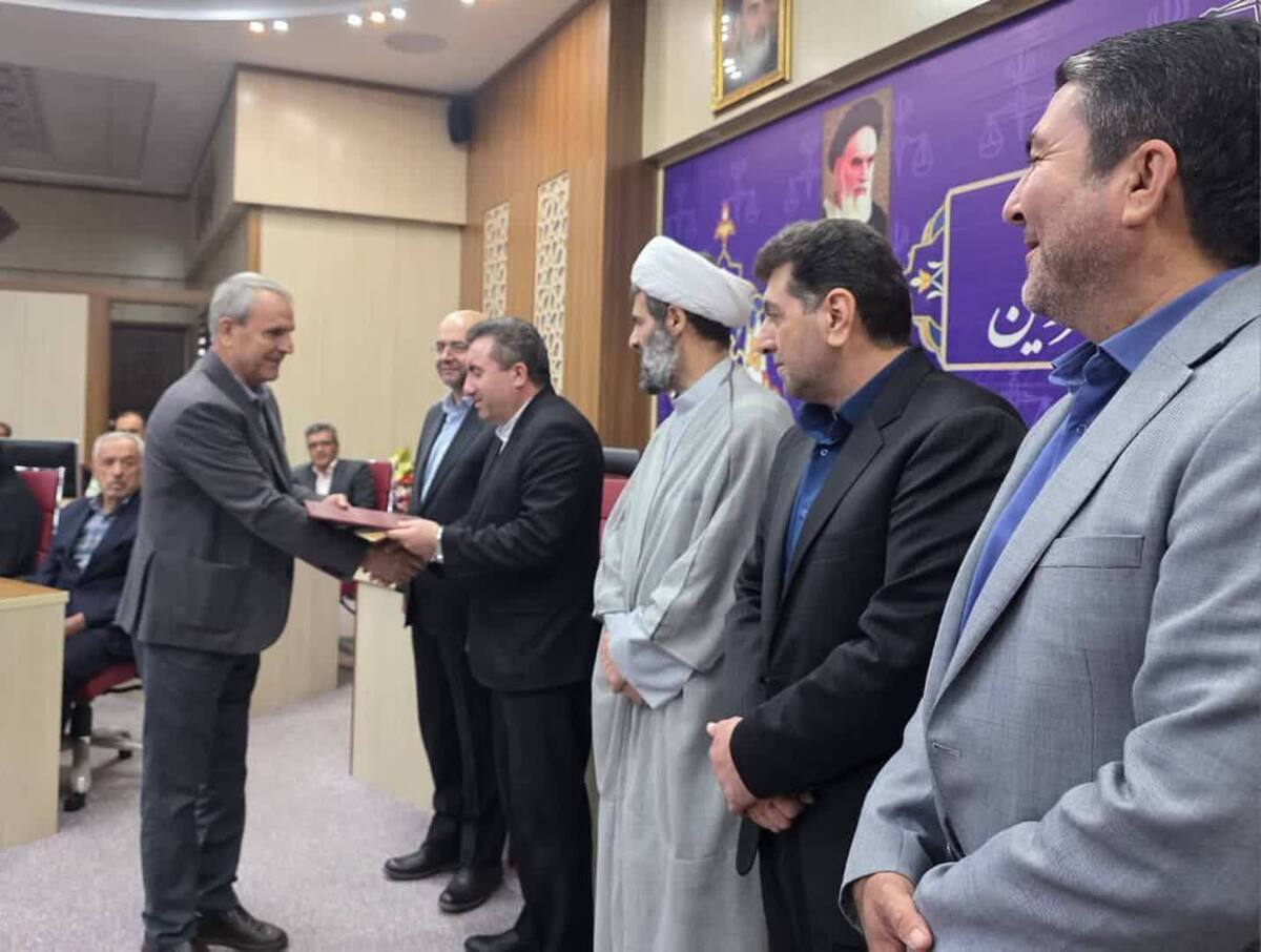 هزاران سند مالکیت کشاورزی، مسکونی و اداری استان قزوین واگذار شد/ جذب ۲۵۰۰ میلیارد تومان سرمایه پس از حل مشکلات ثبتی