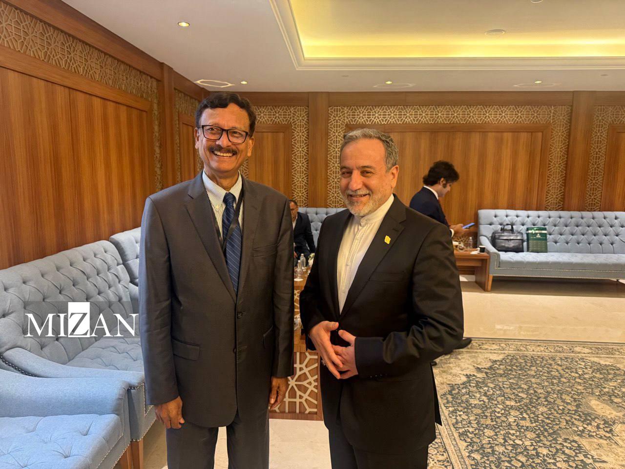 دیدارهای عراقچی در حاشیه نشست سازمان همکاری اسلامی