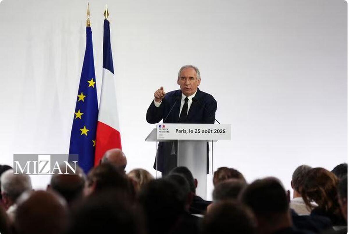 دولت فرانسه در آستانه سقوط قرار گرفت