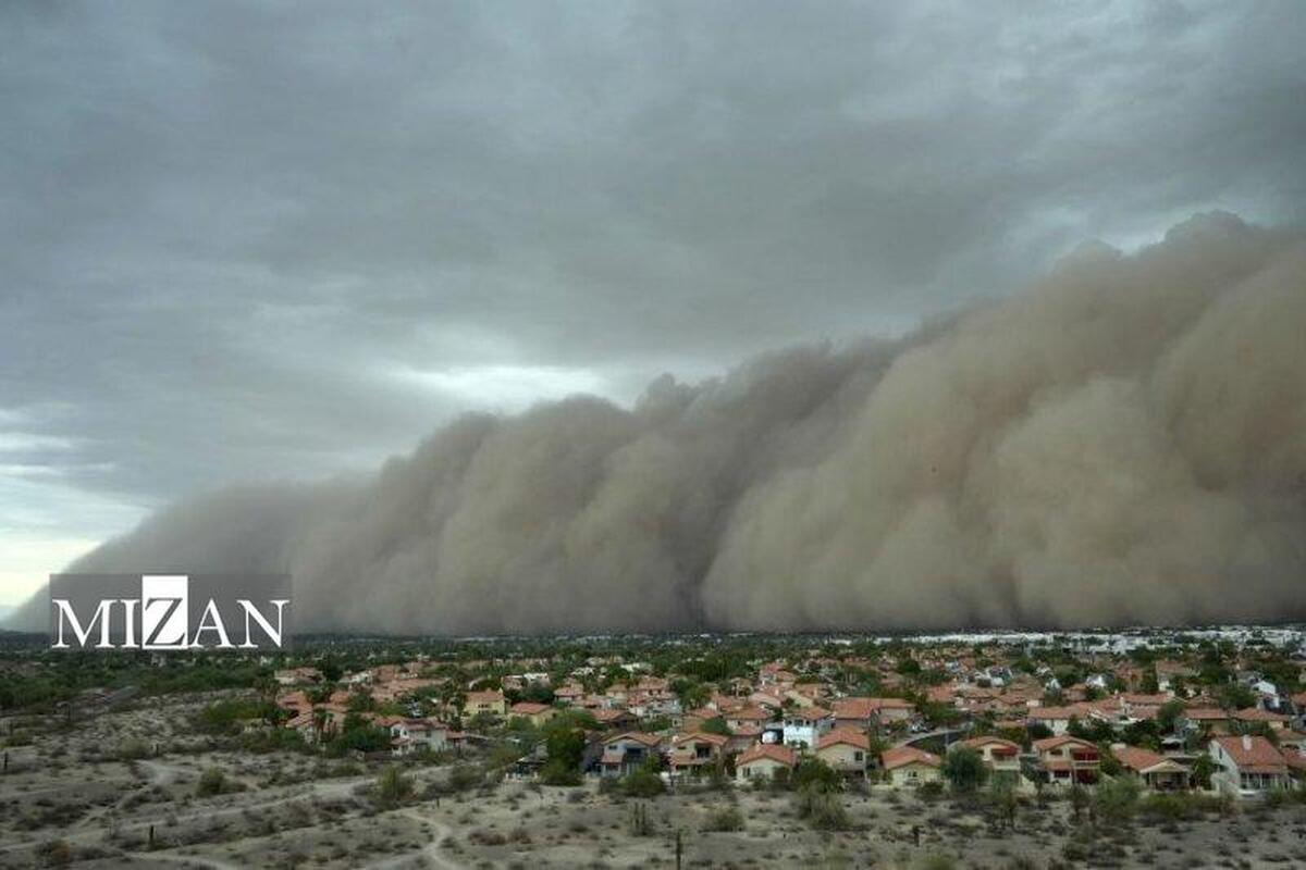 طوفان شن در آمریکا؛ برق ده‌ها هزار خانه در آریزونا قطع شد