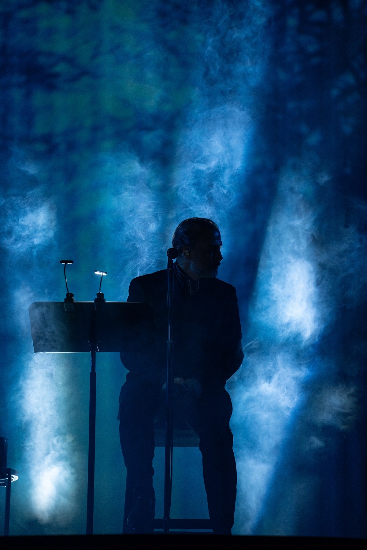 علیرضا قربانی با «ایرانم» بازگشت/ کنسرت ۳ شب دیگر تمدید شد علیرضا قربانی با «ایرانم» بازگشت/ کنسرت ۳ شب دیگر تمدید شد