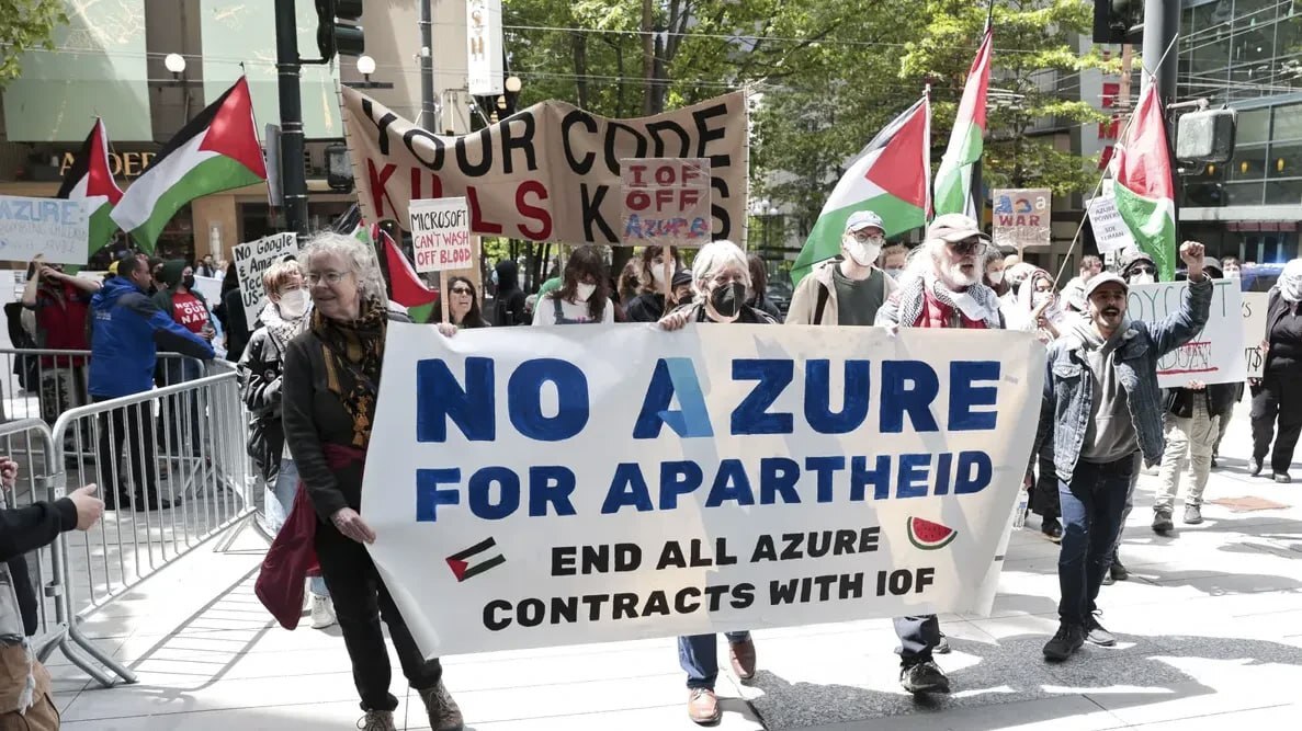 تظاهرات در آمریکا علیه همکاری با رژیم صهیونیستی؛ معترضان وارد دفتر مرکزی مایکروسافت شدند