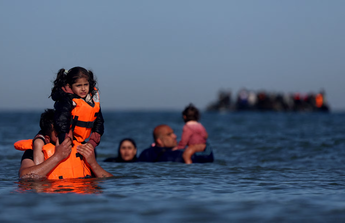 جدال بر سر زندگی در کانال مانش