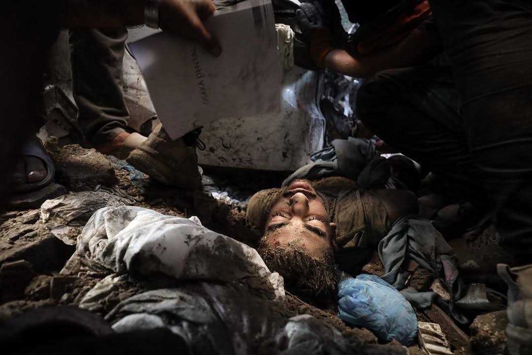 تداوم بمباران شهر غزه؛ صلیب سرخ درباره پیامدهای تخلیه ساکنان هشدار داد تداوم بمباران شهر غزه؛ صلیب سرخ درباره پیامدهای تخلیه ساکنان هشدار داد