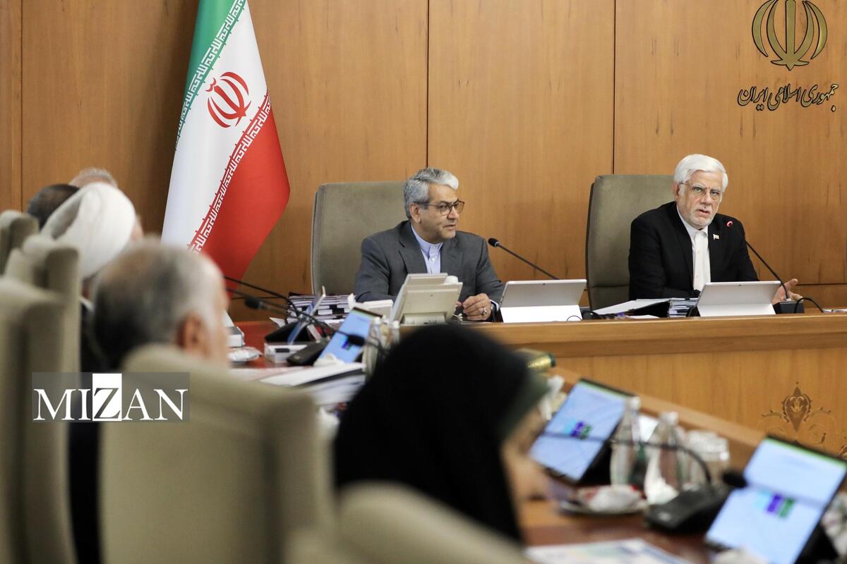 عارف: داوطلب تحریم نیستیم/ همواره در برابر تحریم‌ها توانستیم در چارچوب و راهبرد‌های مشخص حاکمیت حرکت کنیم