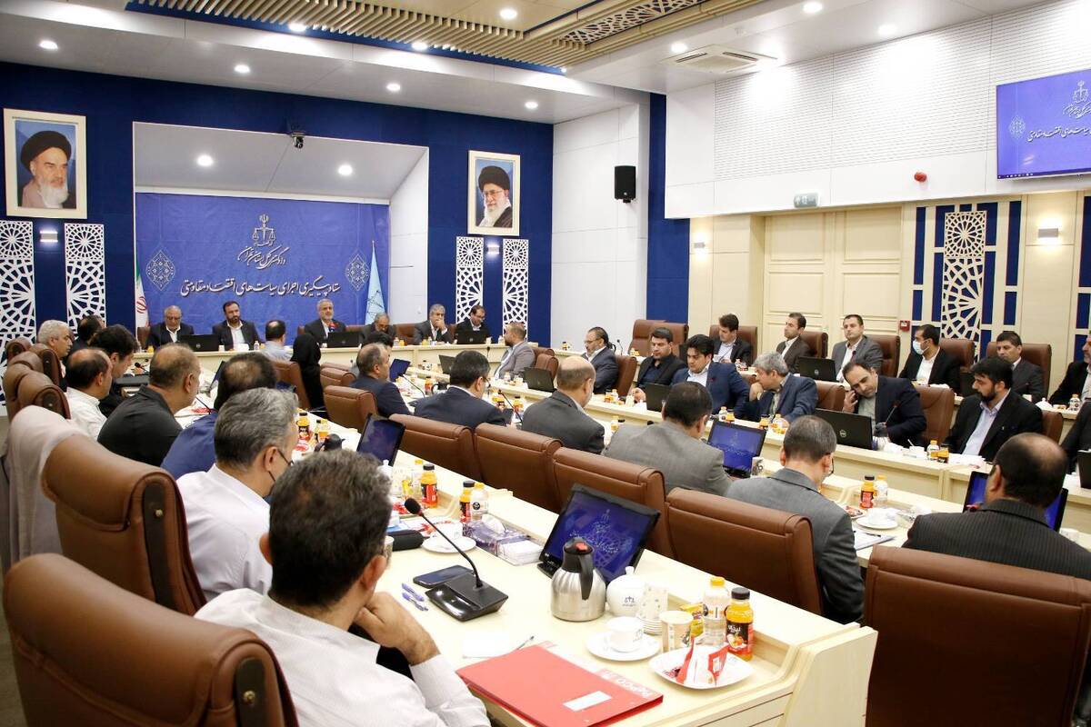 رئیس کل دادگستری استان تهران: شرکت‌های بیمه‌گر در جبران خسارت واحد‌های آسیب‌دیده در جنگ ۱۲ روزه همکاری کامل داشته باشند/ دادستان تهران: ارائه تسهیلات در ساخت و تعمیر اماکن آسیب‌دیده مورد توجه قرار گیرد