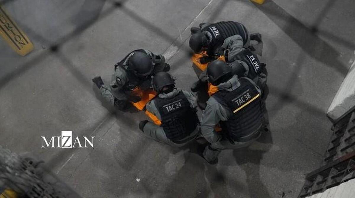 جلیقه ضد چاقو و شوکر؛ راه‌‎حل انگلیس برای مقابله با خشونت در زندان‌ها