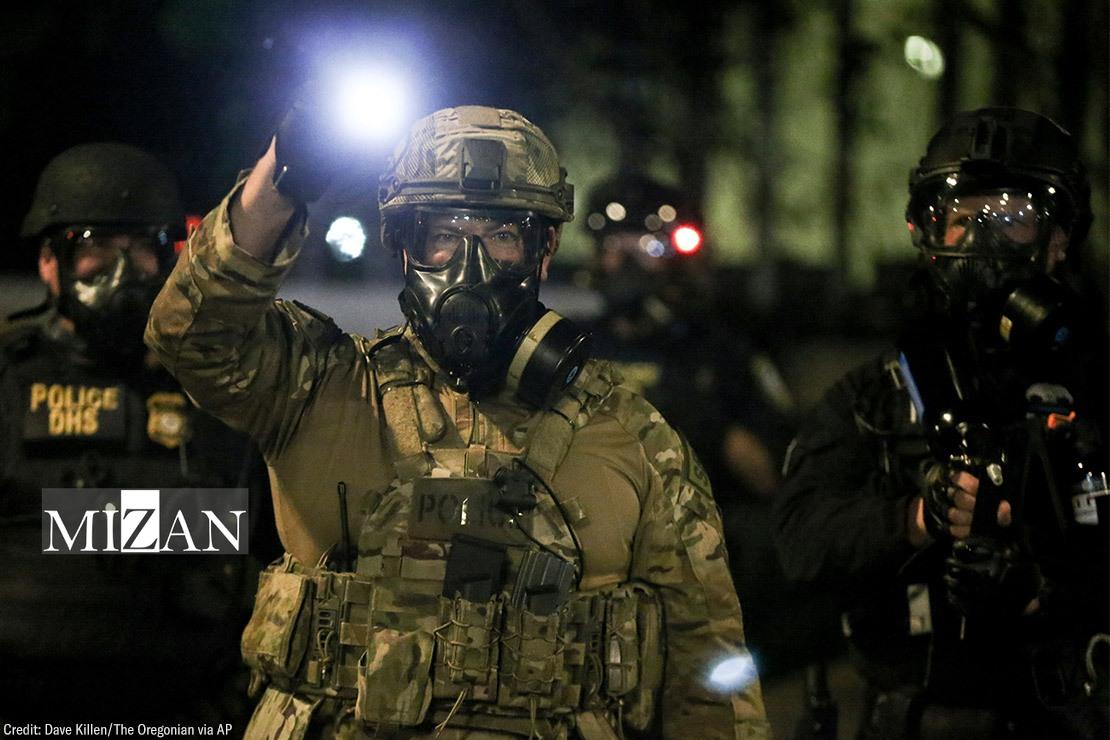 بازداشت مهاجران در مرزهای آمریکا نظامیسازی مرزها در آمریکا و تضعیف حقوق بشر