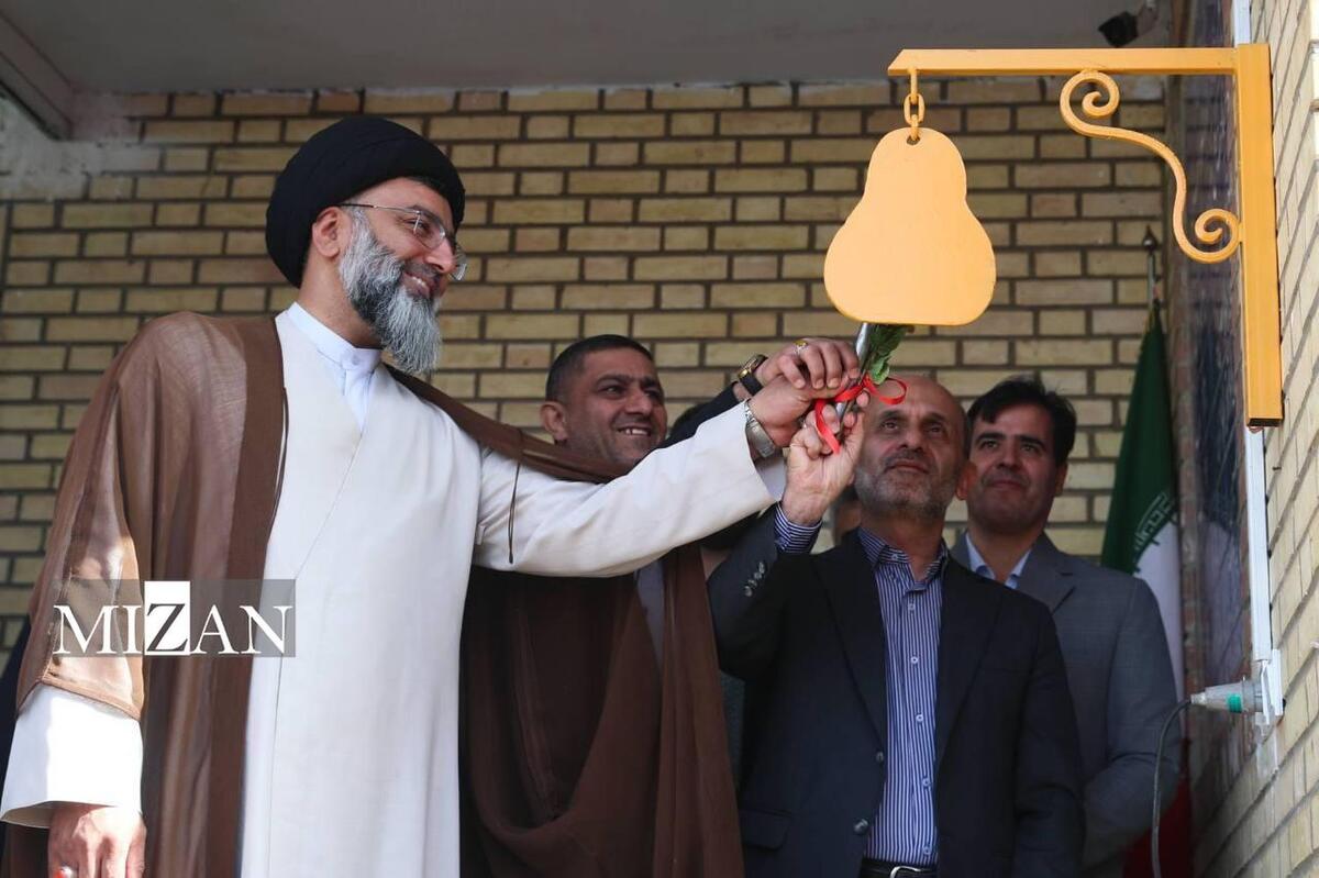 رئیس رسانه ملی: آموزش‌وپرورش و معلمان فداکار، قهرمانان عرصه فرهنگ‌اند